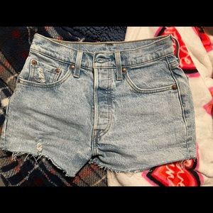 Levi shorts